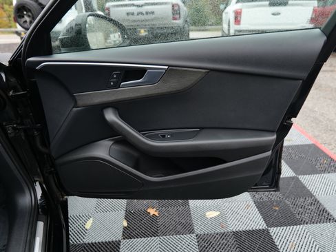 Used 2017 Audi A4 2.0T Premium w/ Convenience Package image 32