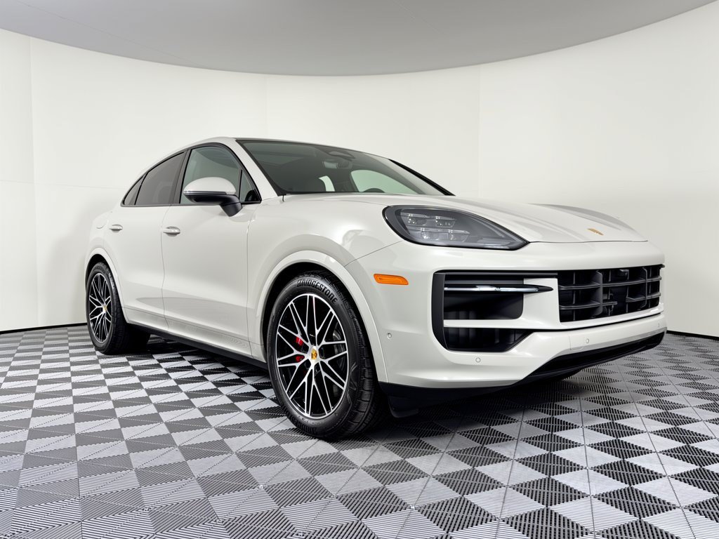 Certified 2026 Porsche Cayenne S AWD/4WD image 7