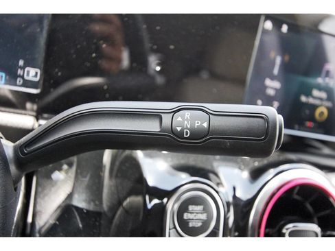 Used 2022 Mercedes-Benz GLA 250 image 21