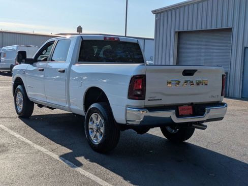 New 2026 RAM 2500 Big Horn AWD/4WD image 5