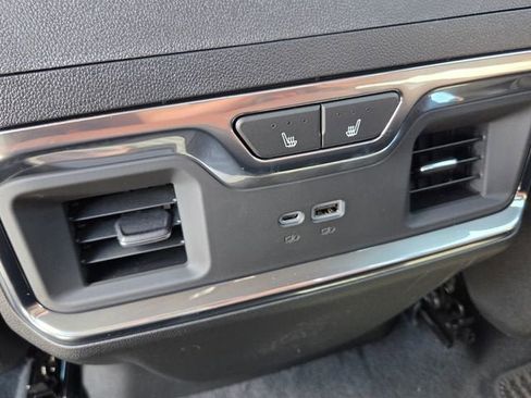 Used 2026 GMC Sierra 2500 Denali Ultimate AWD/4WD image 13