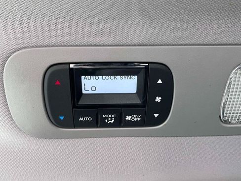 Used 2022 Honda Odyssey Elite image 19