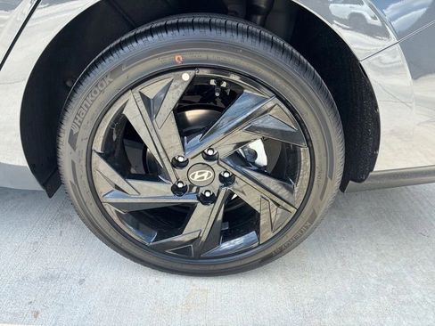 New 2026 Hyundai Elantra Sport FWD image 19