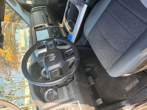 Used 2016 RAM 1500 Lone Star image 2