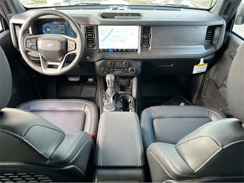 New 2025 Ford Bronco Big Bend w/ Black Diamond Package image 8