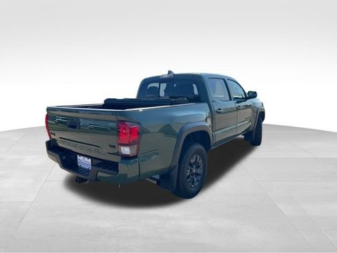 Used 2021 Toyota Tacoma SR5 w/ Trail Edition AWD/4WD image 9