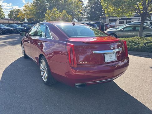 Used 2014 Cadillac XTS Luxury image 3