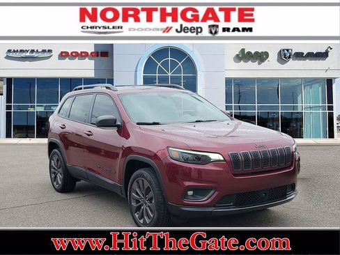 Used 2021 Jeep Cherokee Latitude Lux 80th Anniv w/ Quick Order Package 26U 80TH AWD/4WD image 1