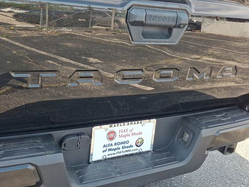 Used 2024 Toyota Tacoma TRD Off-Road AWD/4WD image 16
