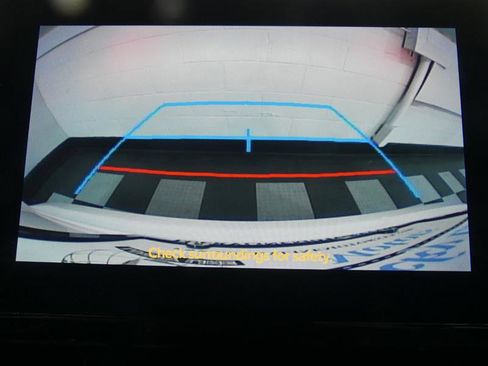 Used 2023 Toyota Corolla SE FWD image 13