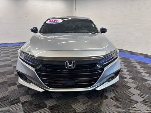 Used 2022 Honda Accord Sport image 12