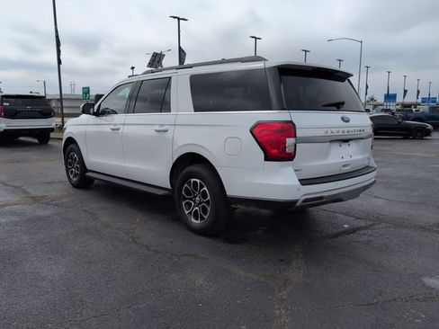 Certified 2024 Ford Expedition Max XLT image 5