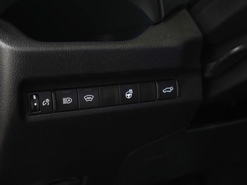 Used 2025 Toyota RAV4 XLE Premium w/ Weather Package AWD/4WD image 27