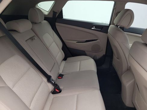 Used 2016 Hyundai Tucson SE w/ Option Group 12 AWD/4WD image 19