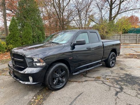 Used 2017 RAM 1500 Express w/ Black Ram 1500 Express Group image 1
