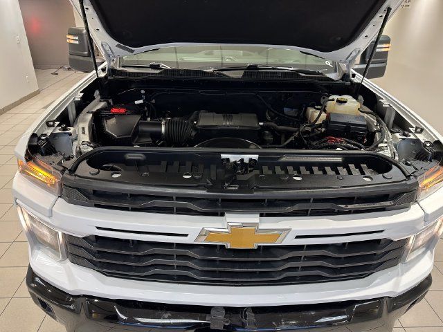 Used 2024 Chevrolet Silverado 2500 Custom w/ Custom Value Package AWD/4WD image 22