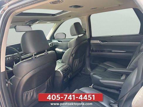 Used 2022 Hyundai Palisade SEL w/ Premium Package FWD image 9