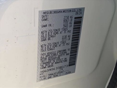 Used 2025 INFINITI QX60 Luxe image 28