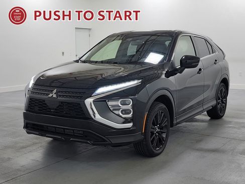 Used 2024 Mitsubishi Eclipse Cross LE image 4