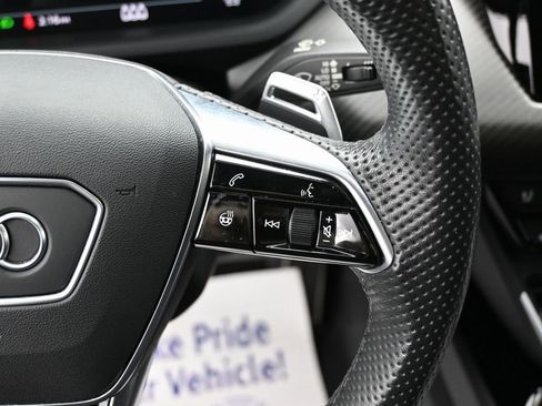 Used 2023 Audi RS e-tron GT w/ Carbon Performance Package image 18