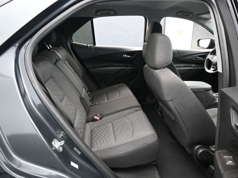 Used 2020 Chevrolet Equinox LT image 34