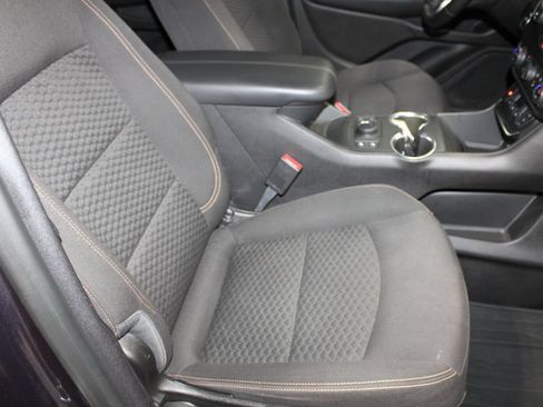 Used 2018 GMC Terrain SLE w/ Driver Convenience Package FWD image 19