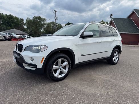 Used 2010 BMW X5 xDrive30i image 10