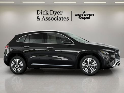 Used 2026 Mercedes-Benz GLA 250 image 9