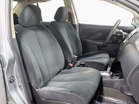 Used 2011 Nissan Versa 1.8 S FWD image 19
