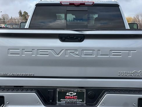 Used 2024 Chevrolet Silverado 3500 High Country w/ High Country Premium Package image 48