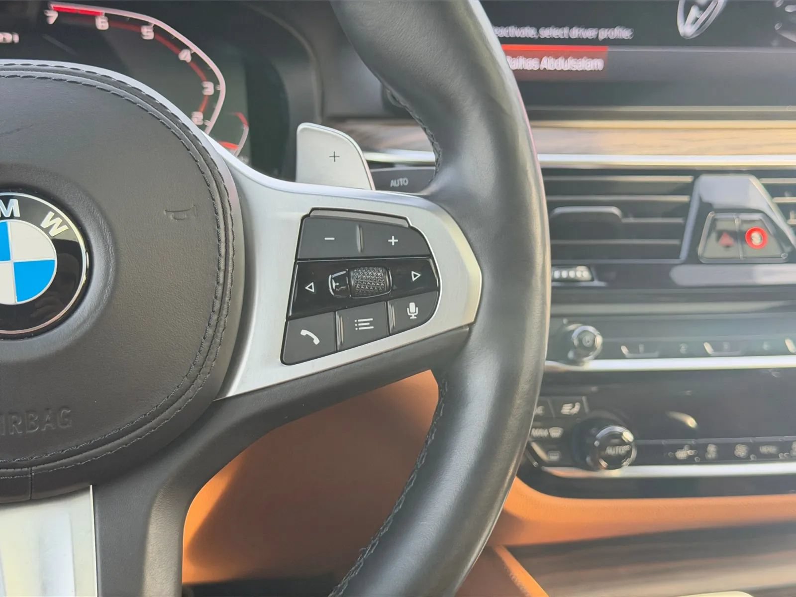 Used 2021 BMW M550i xDrive w/ Executive Package AWD/4WD image 21