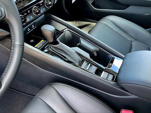 New 2025 Honda Accord EX-L image 7