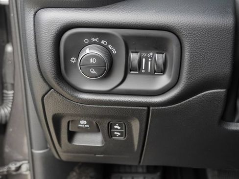 New 2026 RAM 1500 4x4 Crew Cab image 20