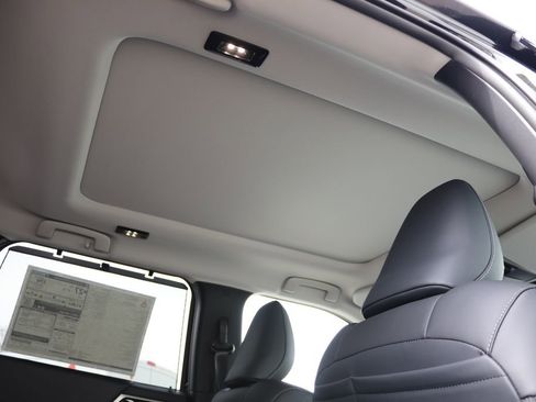 New 2026 Mitsubishi Outlander SEL image 26