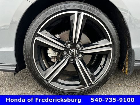 Used 2024 Honda Accord Sport image 12