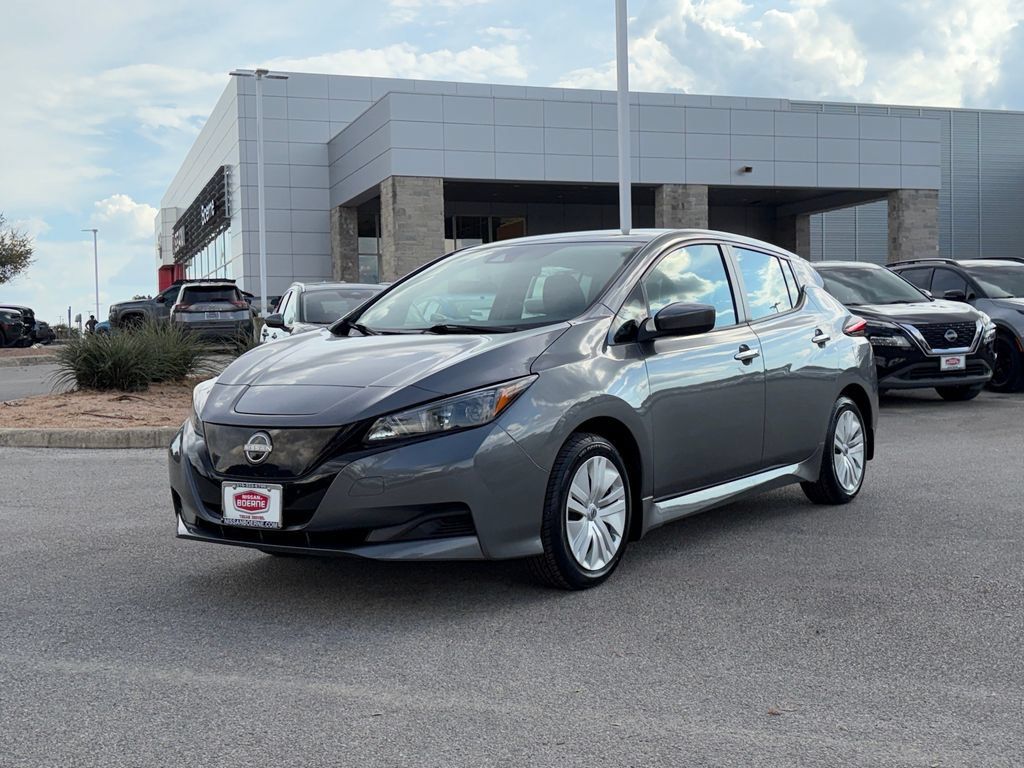 Used 2025 Nissan Leaf S w/ Protection Package FWD image 7