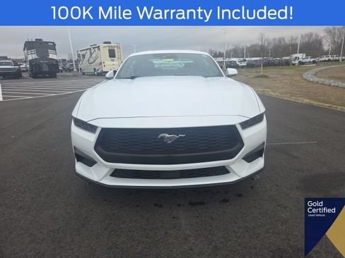 Used 2025 Ford Mustang Premium RWD image 10