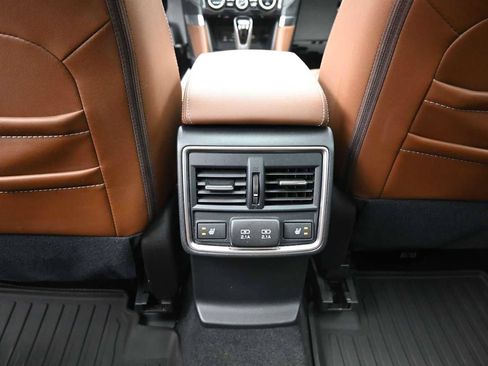 Used 2020 Subaru Forester Touring AWD/4WD image 15