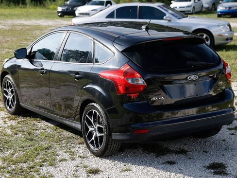 Used 2013 Ford Focus SE FWD image 5