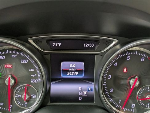 Used 2018 Mercedes-Benz GLA 250 4MATIC image 18