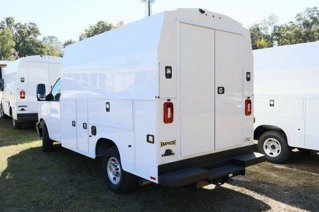 New 2025 Chevrolet Express 3500 w/ Power Convenience Package RWD image 4