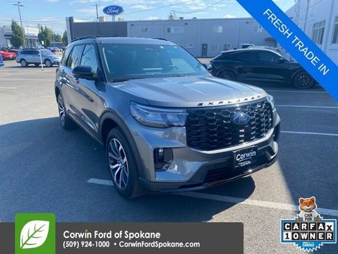 Used 2025 Ford Explorer ST-Line AWD/4WD image 1