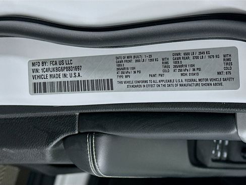 Used 2023 Jeep Grand Cherokee L Limited image 12