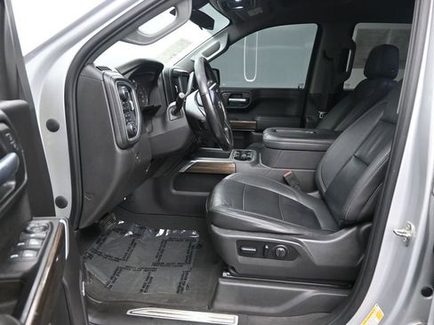 Used 2021 Chevrolet Silverado 1500 LT Trail Boss w/ Convenience Package II image 12