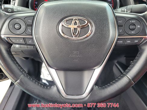 Certified 2019 Toyota Camry XSE FWD image 18
