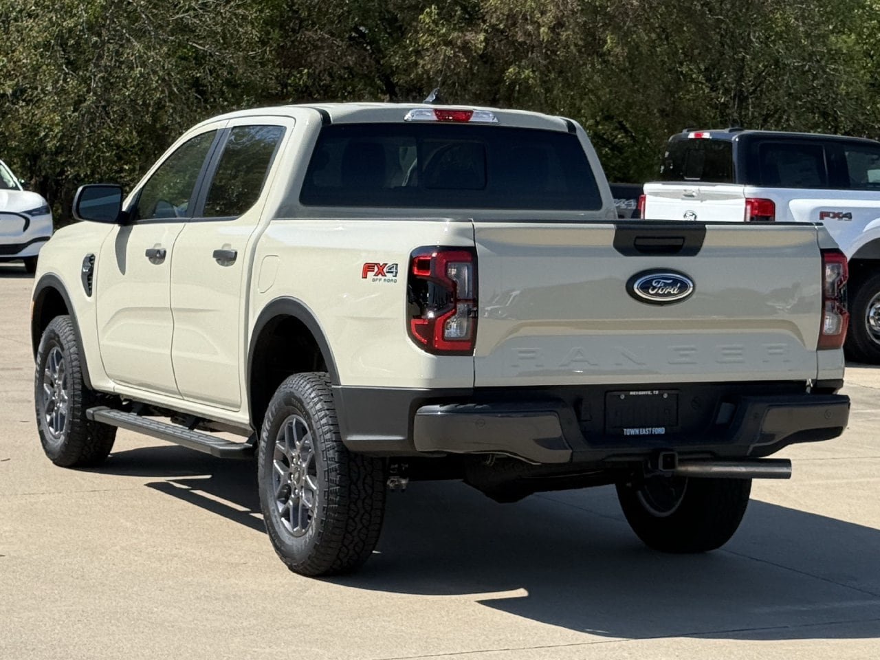New 2026 Ford Ranger XLT w/ Equipment Group 301A High AWD/4WD image 5