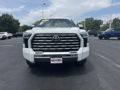 Used 2023 Toyota Tundra Capstone AWD/4WD image 3