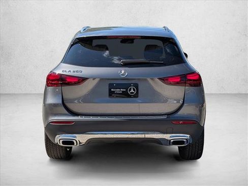 New 2026 Mercedes-Benz GLA 250 image 9