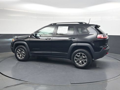 Used 2021 Jeep Cherokee Trailhawk AWD/4WD image 8
