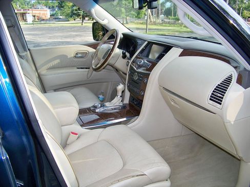 Used 2015 INFINITI QX80 4WD w/ 22" Wheel Package image 33